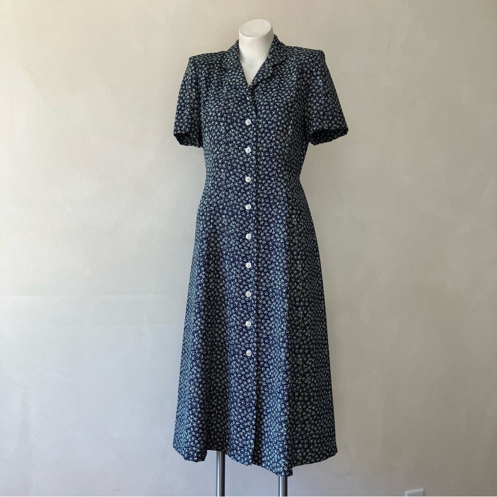 Leslie Fay | Vintage Short Sleeve Ditsy Floral Midi Dress